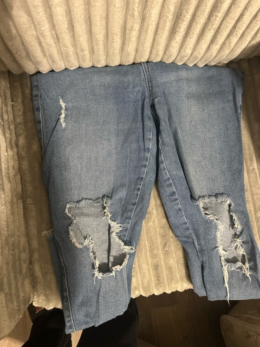 Light Blue Ripped Skinny Jeans - Picture 3 of 4